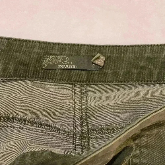 Prana - Picture 3 of 6